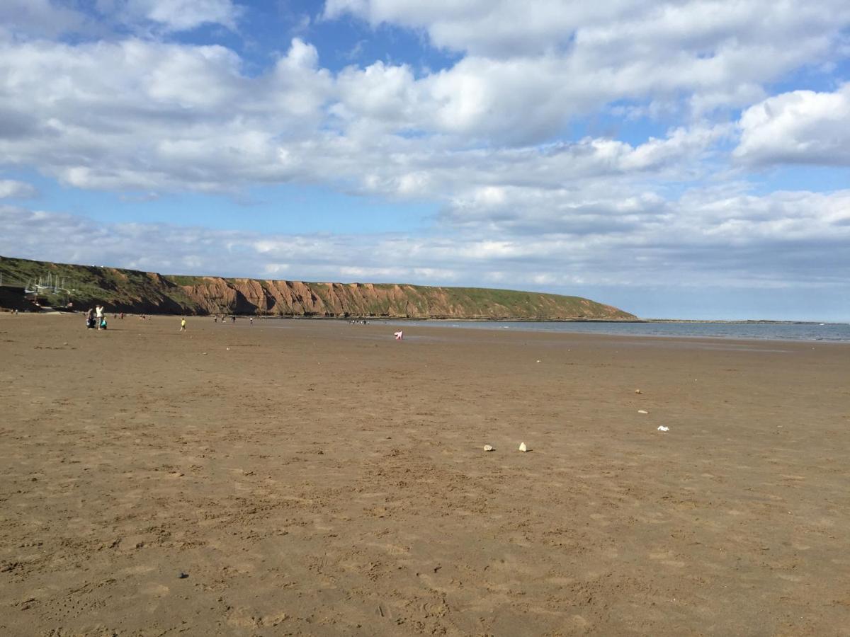 Sunrise Corner, The Bay Filey, Wi-Fi, Pets, Pool Apartman Kültér fotó