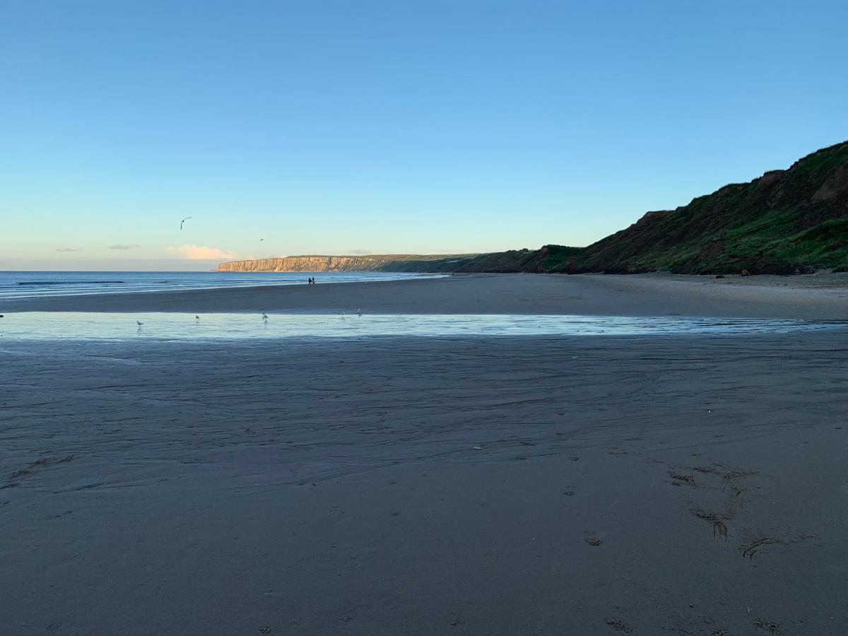 Sunrise Corner, The Bay Filey, Wi-Fi, Pets, Pool Apartman Kültér fotó